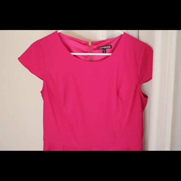 Magenta peplum top - Picture 2 of 2